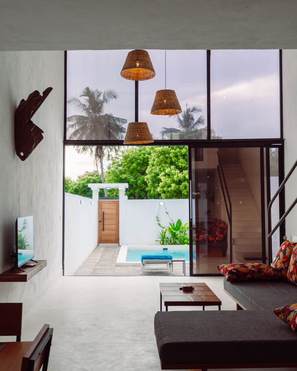 Trio Villa Three